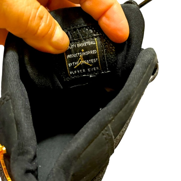 ❤️❤️ Air Jordan 11 Retro Perm HC Black & Metallic Gold With White Base - Picture 2 of 8